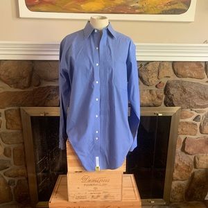 Brooks Brothers Classic cotton button-down shirt . EUC